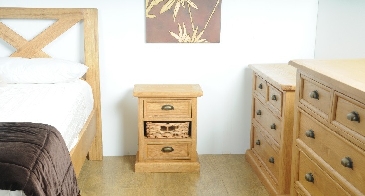 Bedside Chests/Tables