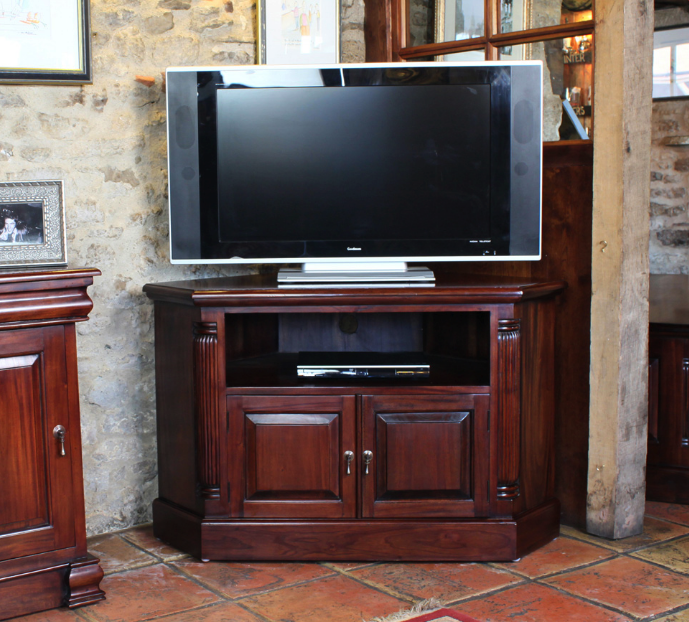 TV/Entertainment Units 