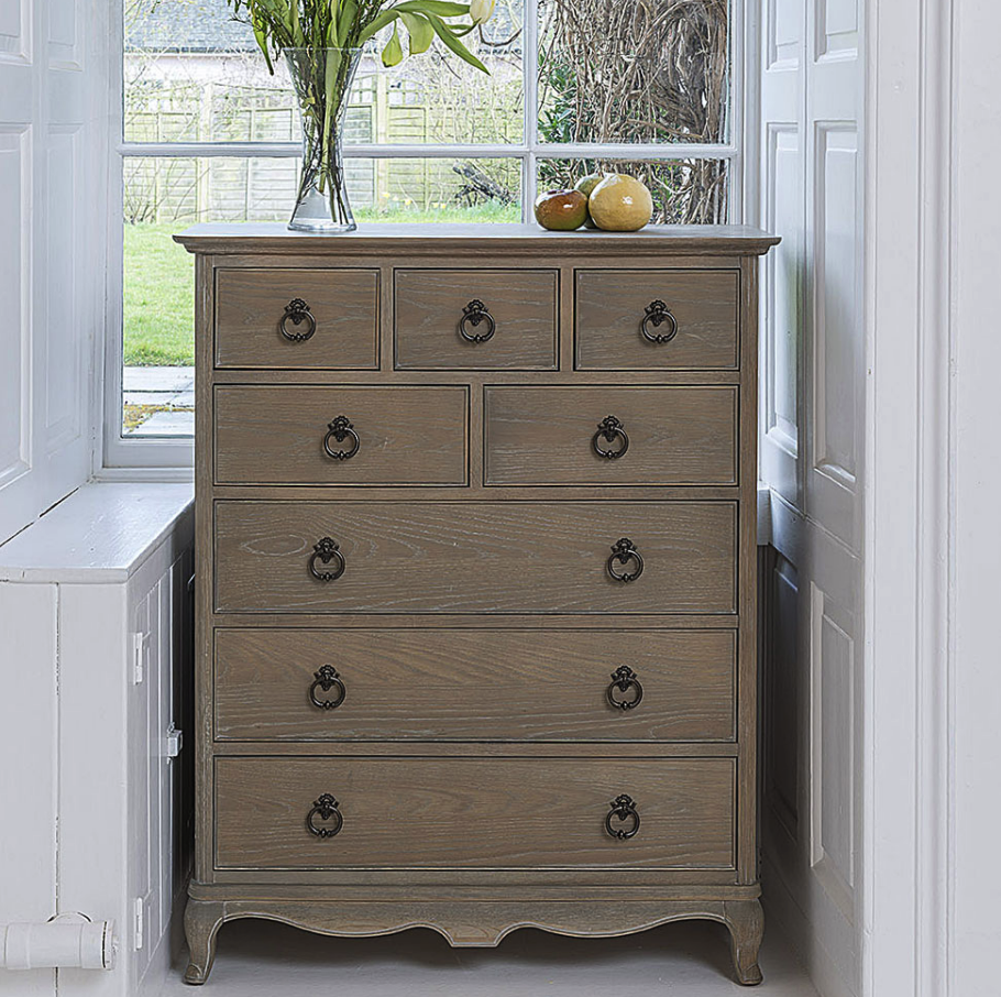 Chest of Drawers/Tall Boys