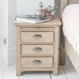 Bedside Chests/Tables