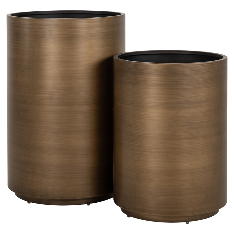 Planter Dira by  Richmond Interiors | Style Our Home