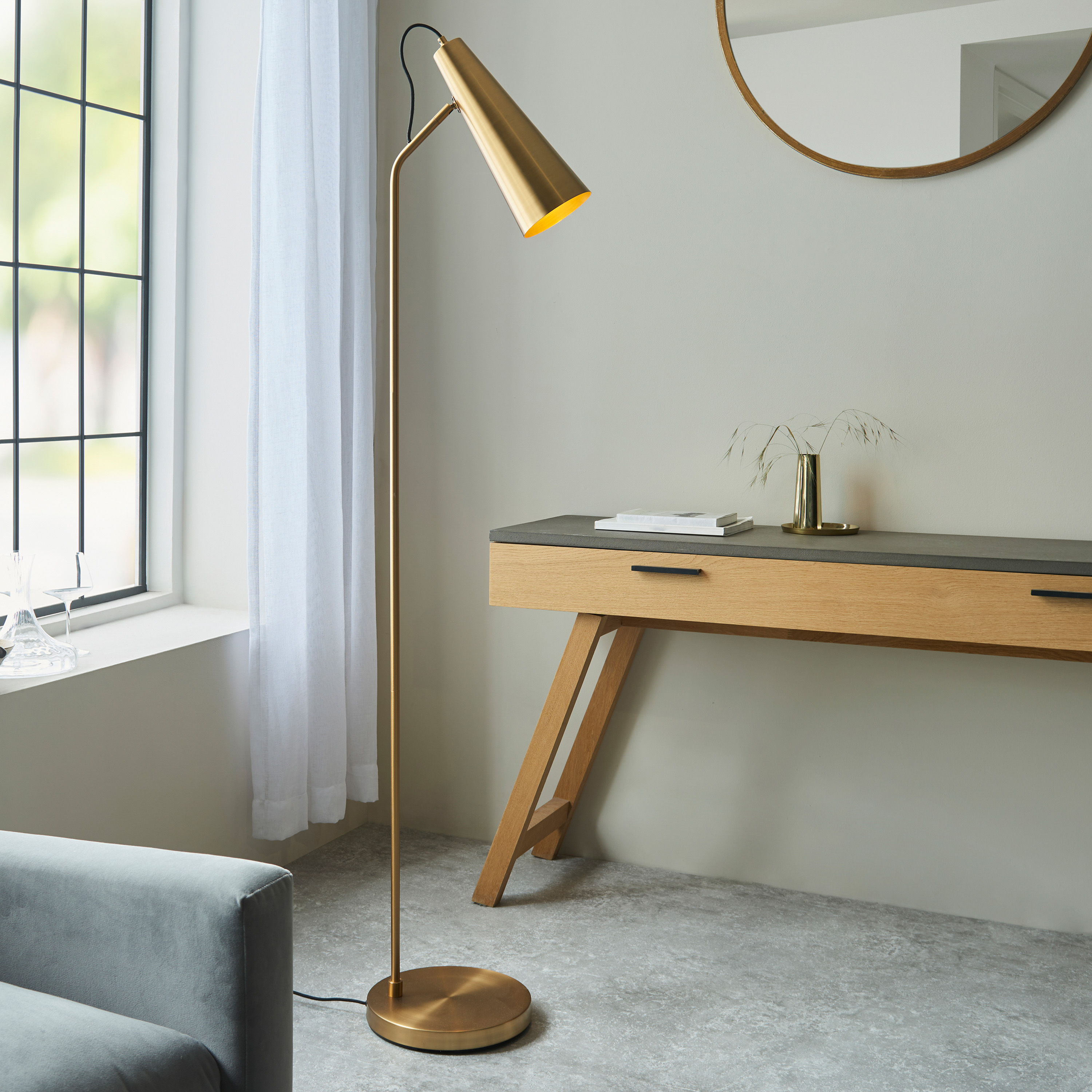 Karnano 1 Floor Light Antique Brass by Gallary Living | Style Our Home