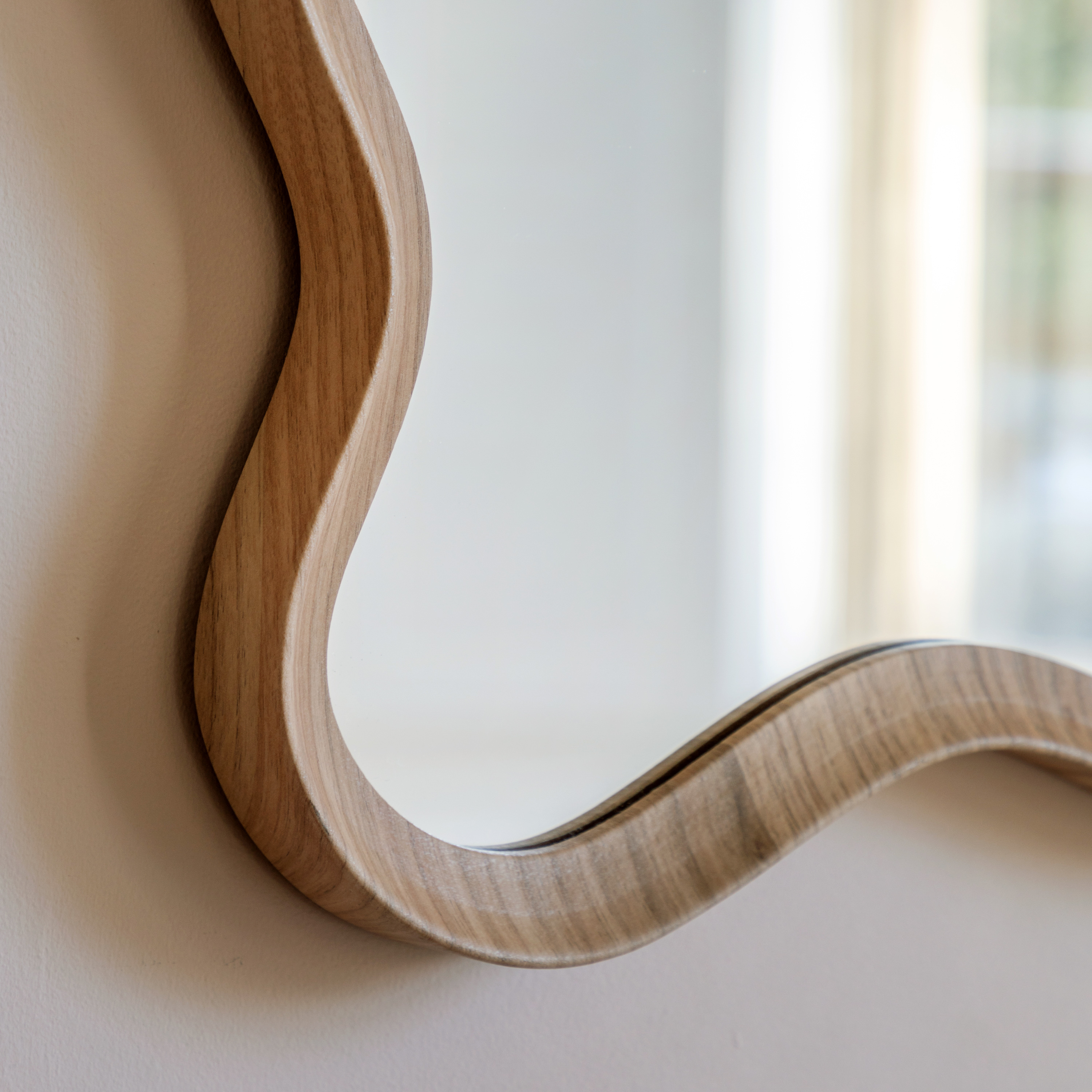 Wiggano Mirror Oak by Gallery Living | Style Our Home
