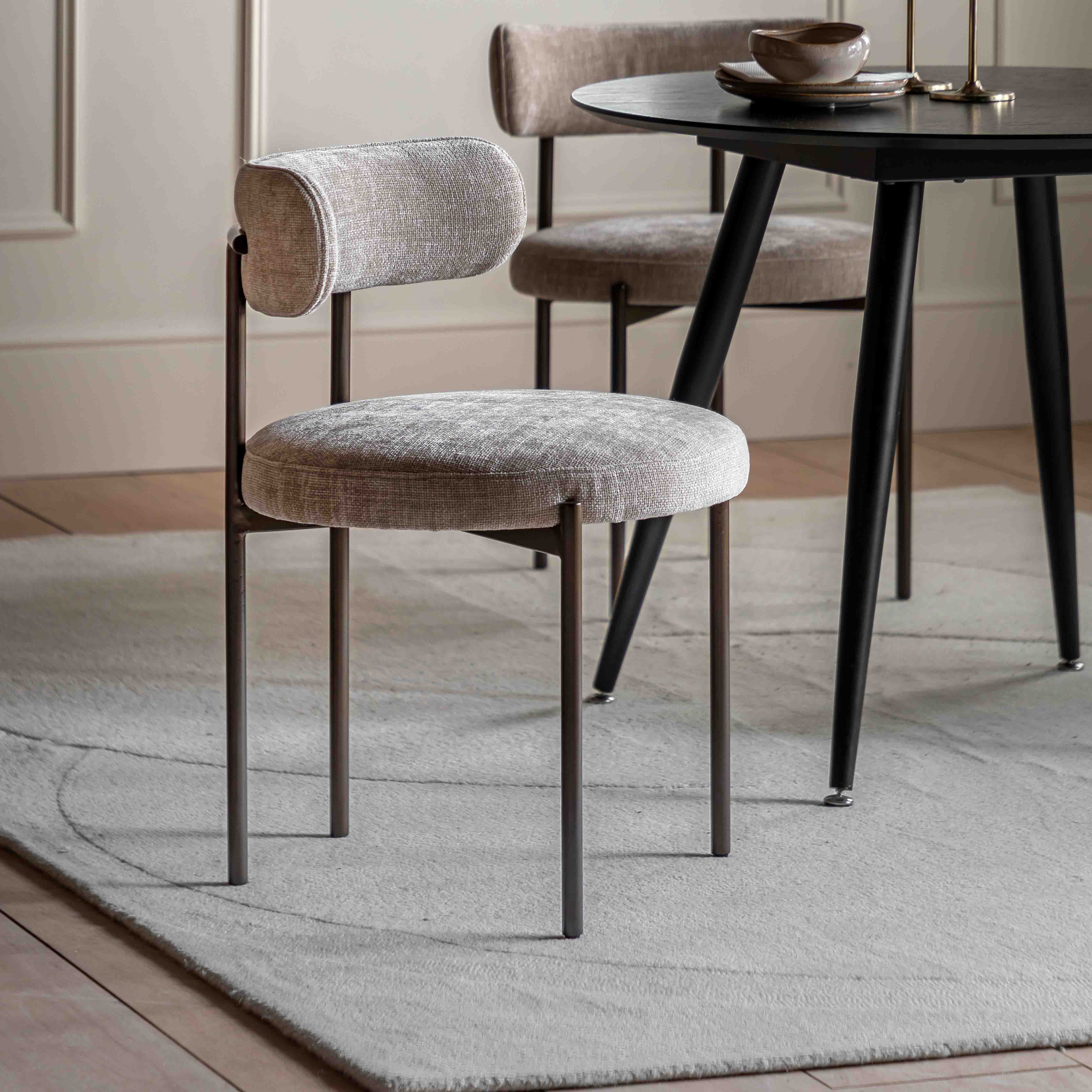 Avelaro Dining Chair Natural (2pk) by Gallery Living | Style Our Home