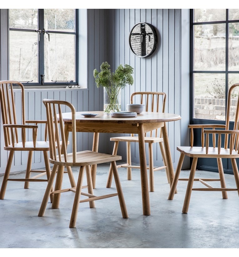 Wycombe Oak 4-6 Seater Extending Round Dining Set - Style Our Home