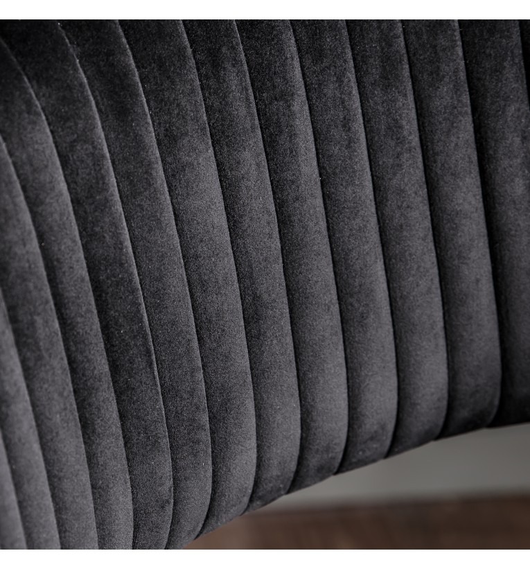 Murray Swivel Chair Black Velvet