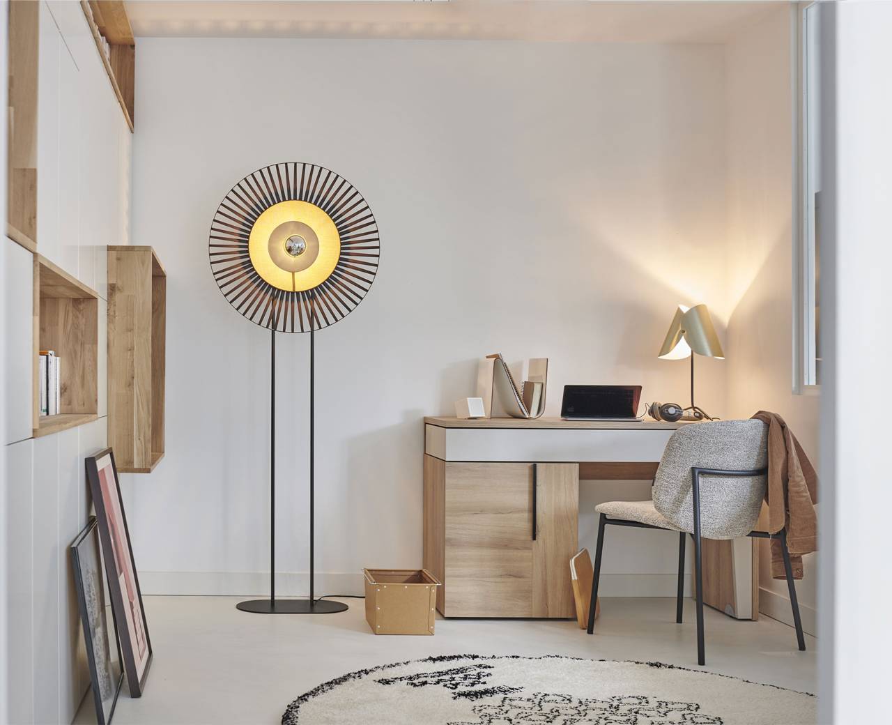Addict Illusion rotating desk by Gautier | Style Our Home
