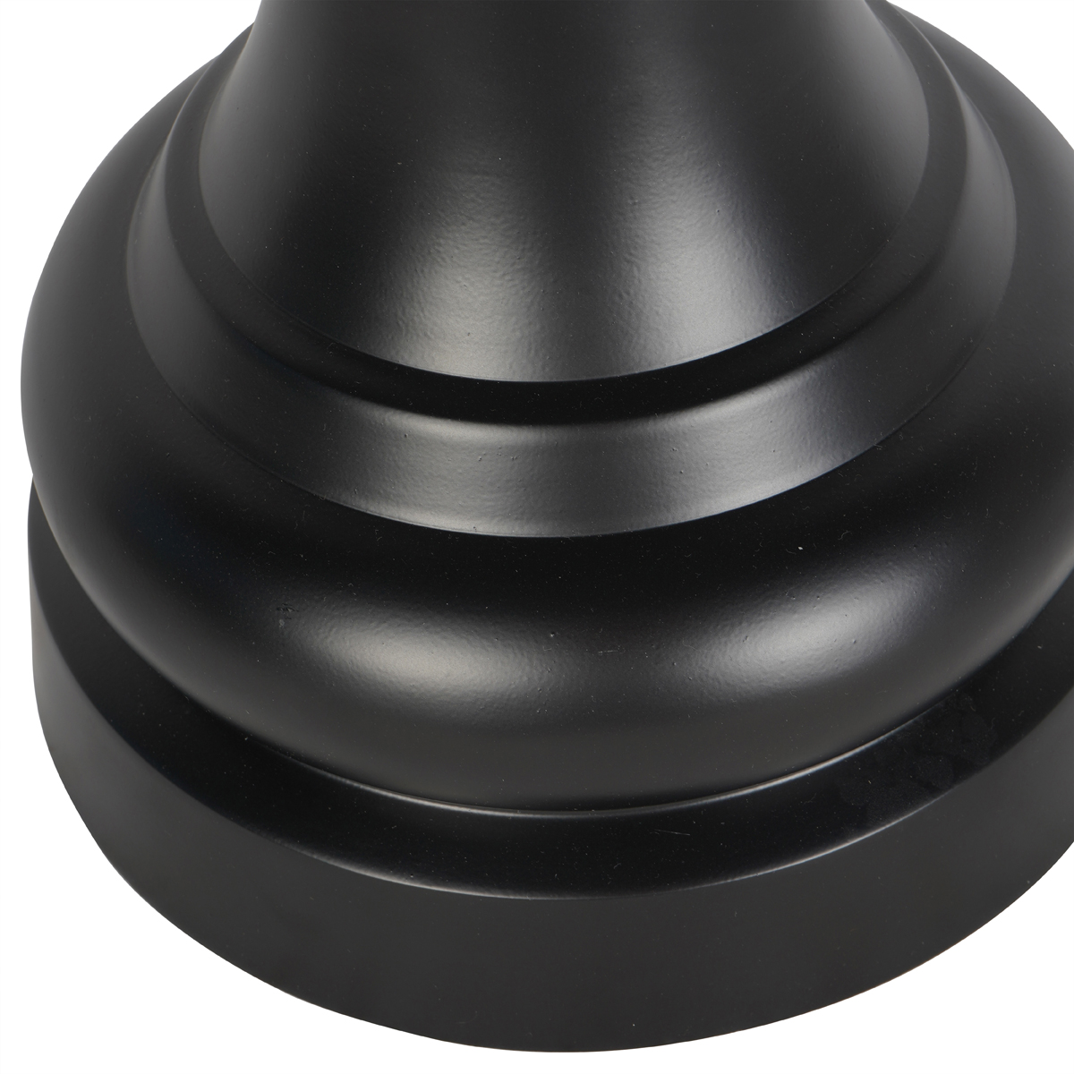 Decorative Queen in Black Finish by Libra Designs | Style Our Home