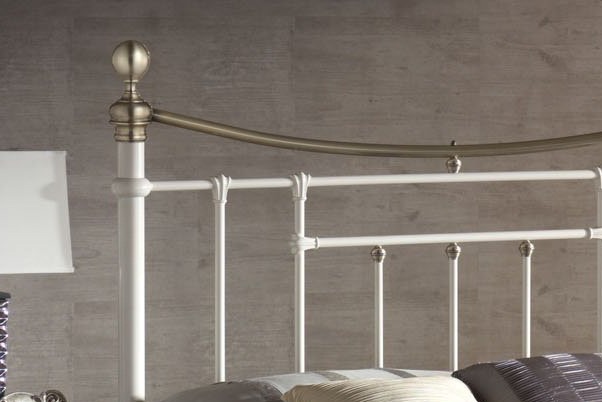 Bronte Cream 5' King Bed