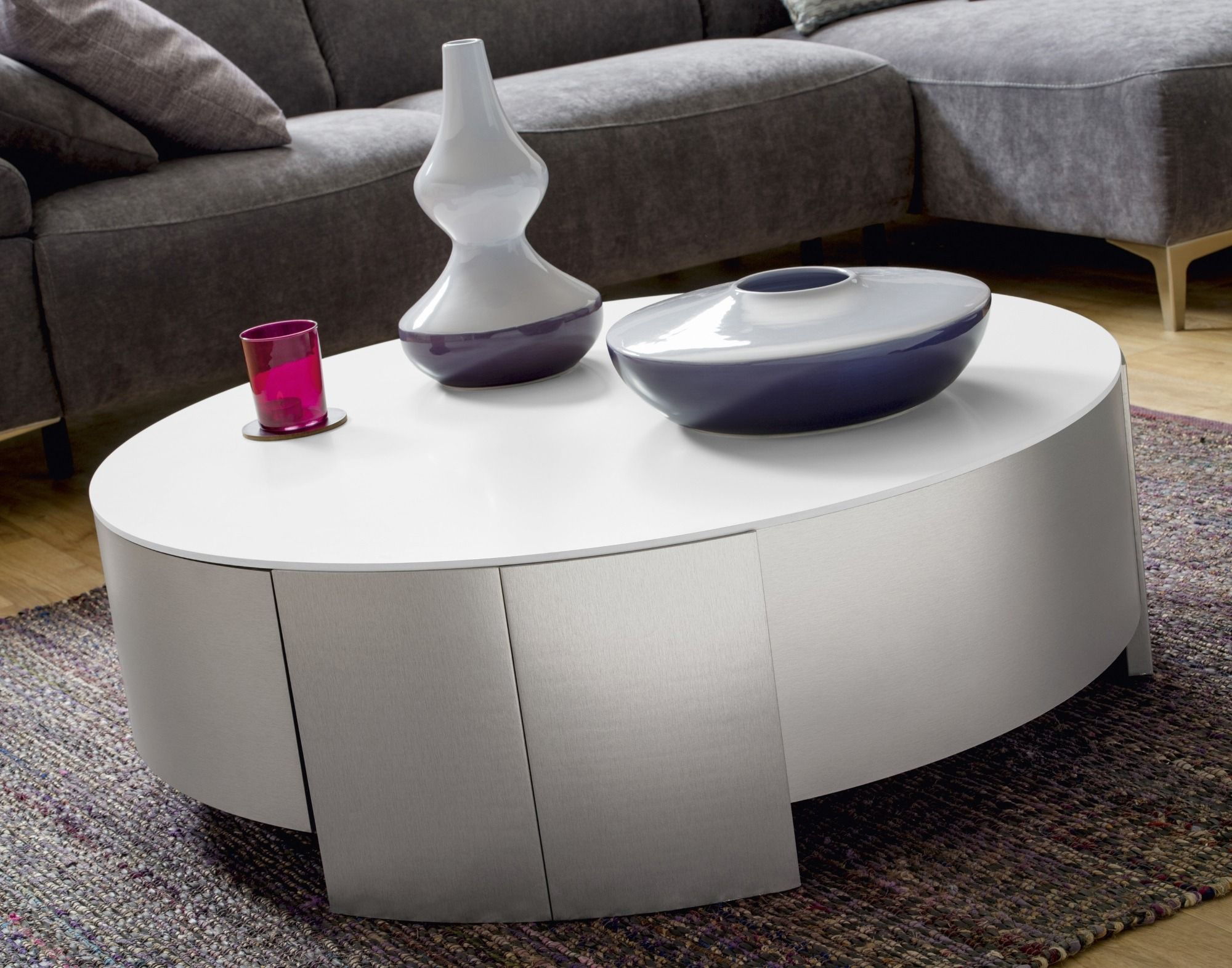 Allure coffee outlet table