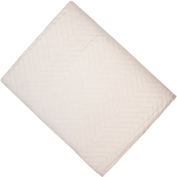 Cotton Like Chevron Quilt Ivory by Malini | Style Our Home