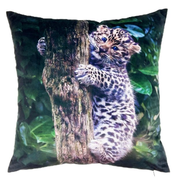 Baby Leopard Pint On Tree by Malini | Style Our Home