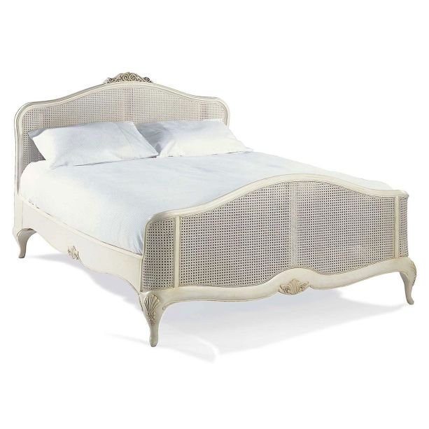 Ivory 6' Superking Rattan Bedstead