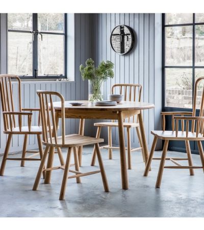 Wycombe Oak 4-6 Seater Extending Round Dining Set - Style Our Home