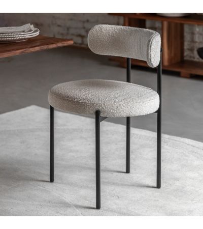 Avelaro Dining Chair vanilla(2pk) by Gallery Living | Style Our Home