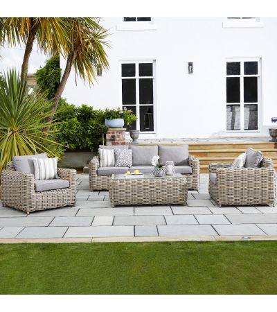 Amalfi Collection Outdoor Five Seater Set by Hill Interiors | Style Our Home  