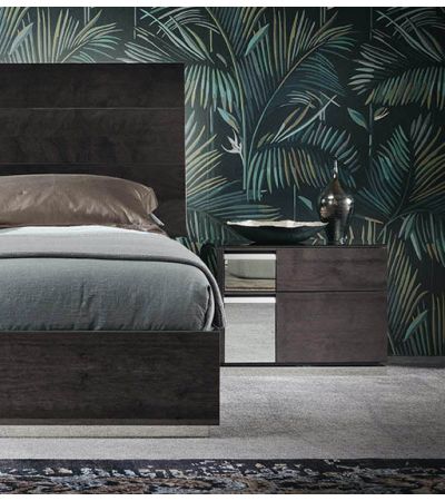 Heritage Right Nightstand