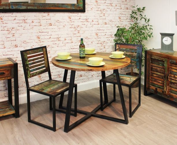 Urban Chic Round Dining Table