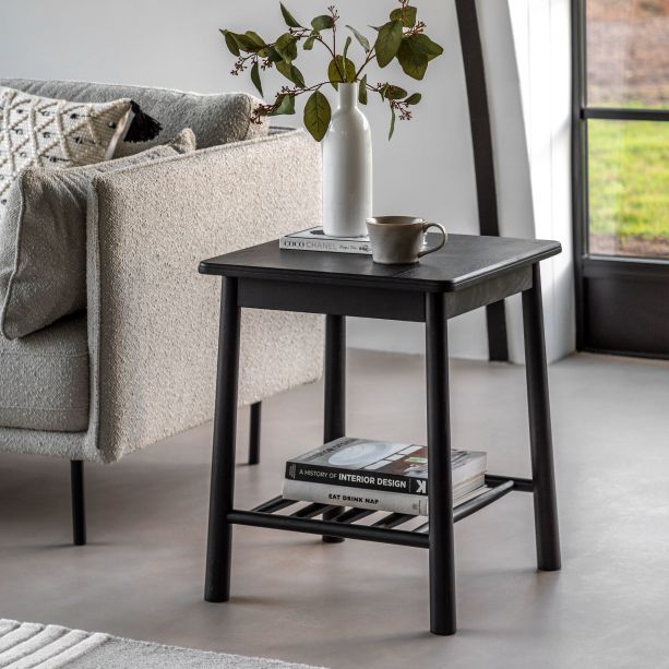 Wycvaro Side Table Black