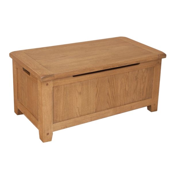 Monte Casa Elite Blanket Box by Jali Editions  | Style Our Home