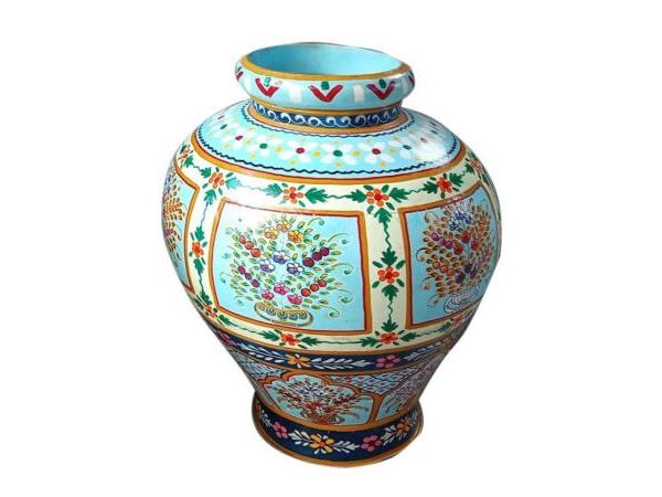 Handpainted Iron Pot by Quirky Barn | Style Our Home