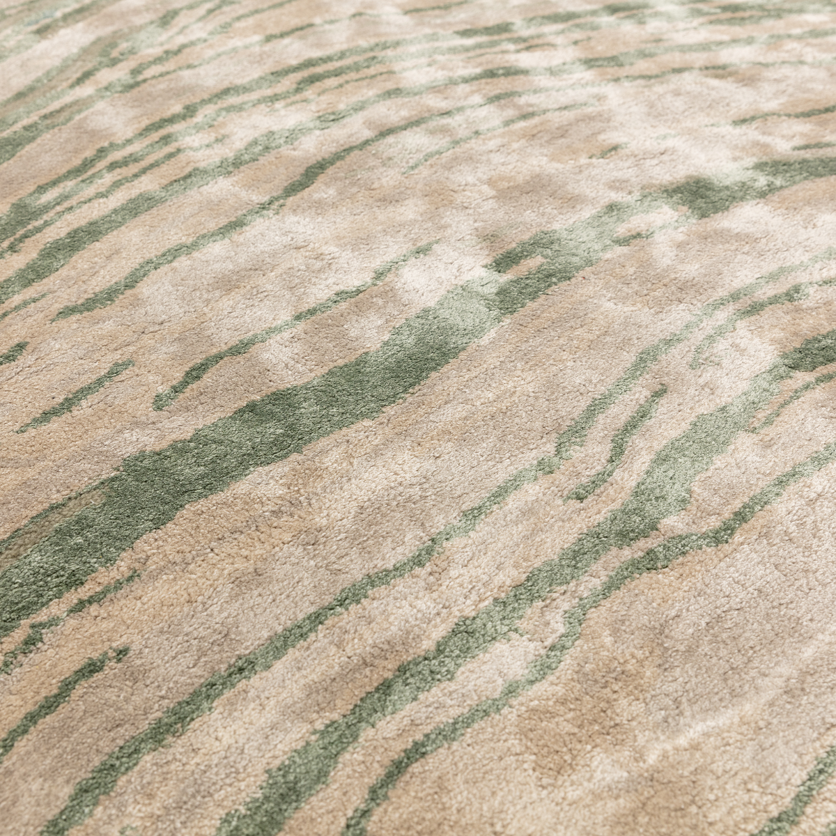 Katherine Carnaby Tuscany Tourmaline Marble Rug by Asiatic London | Style Our Home 