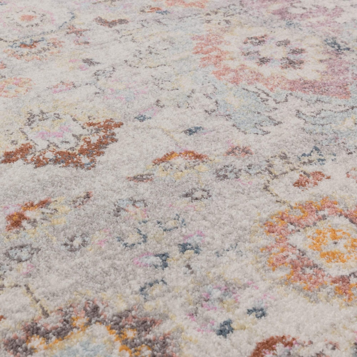 Flores Mina Rug by Asiatic London | Style Our Home 