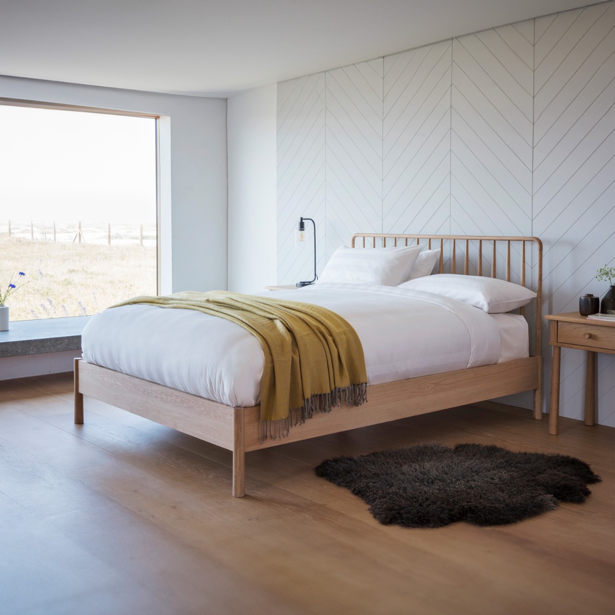Wycombe Spindle 180cm Bedstead by Gallery Living | Style Our Home