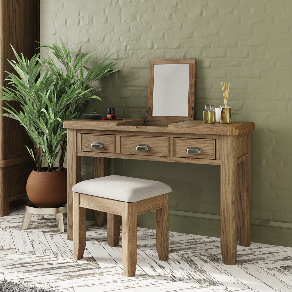 Hoeson Dressing Table by Aegon Interiors | Style Our Home