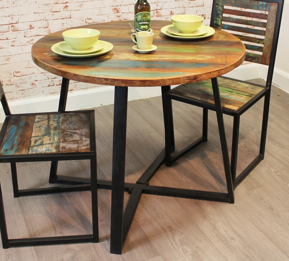 Urban Chic Round Dining Table