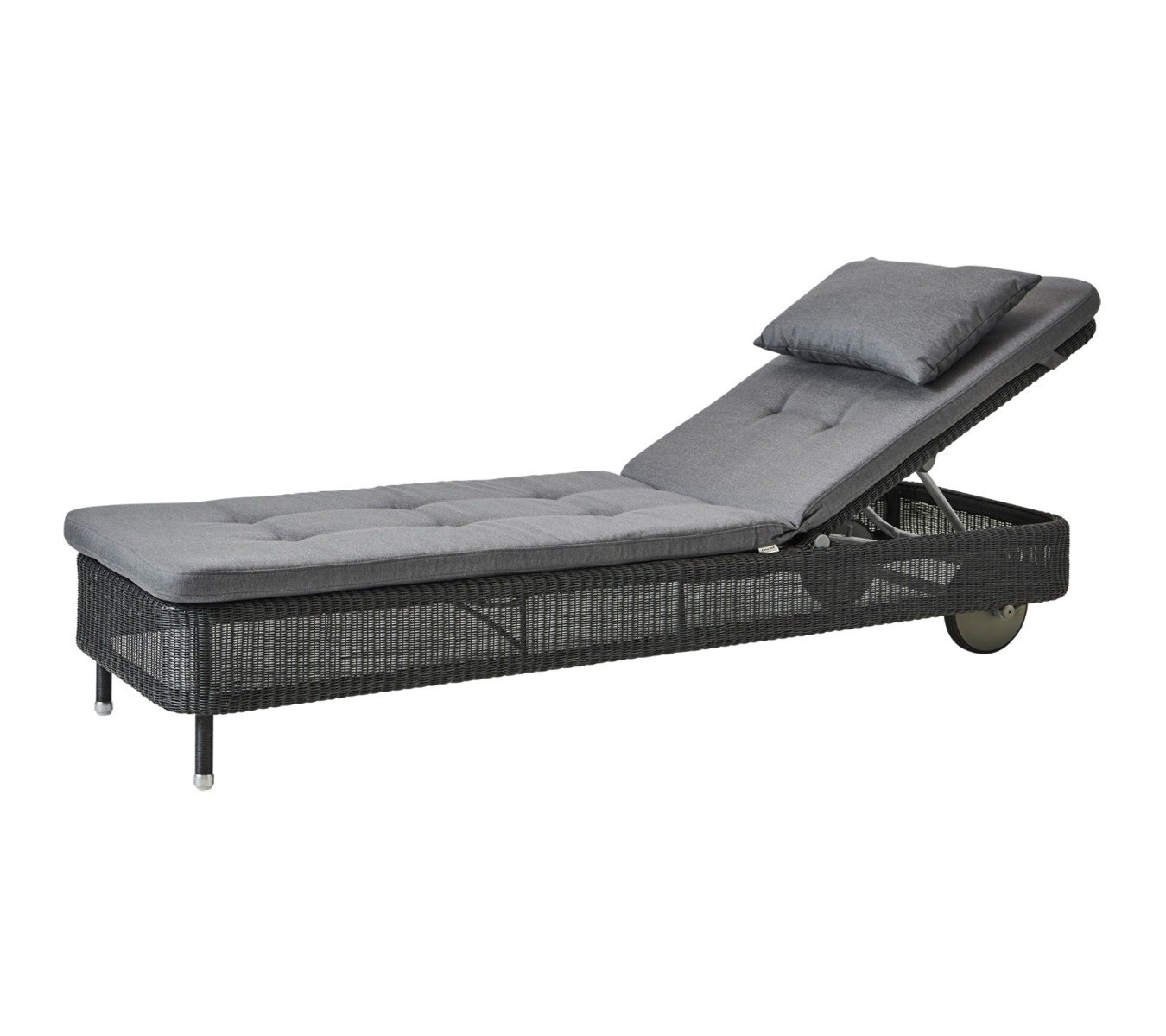 Presley Graphite Sunbed - Grey Natté by Cane-line | Style Our home