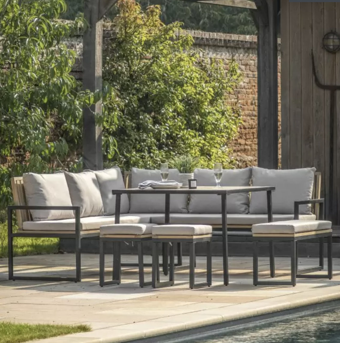 Napali Corner Dining Set by Gallery Living | Style Our Home