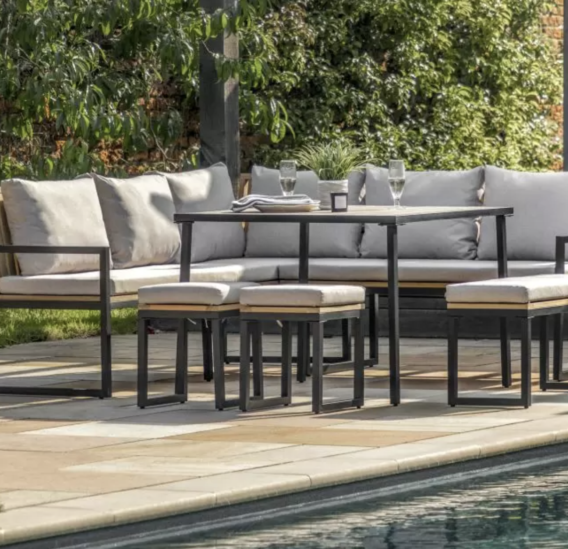 Napali Corner Dining Set by Gallery Living | Style Our Home