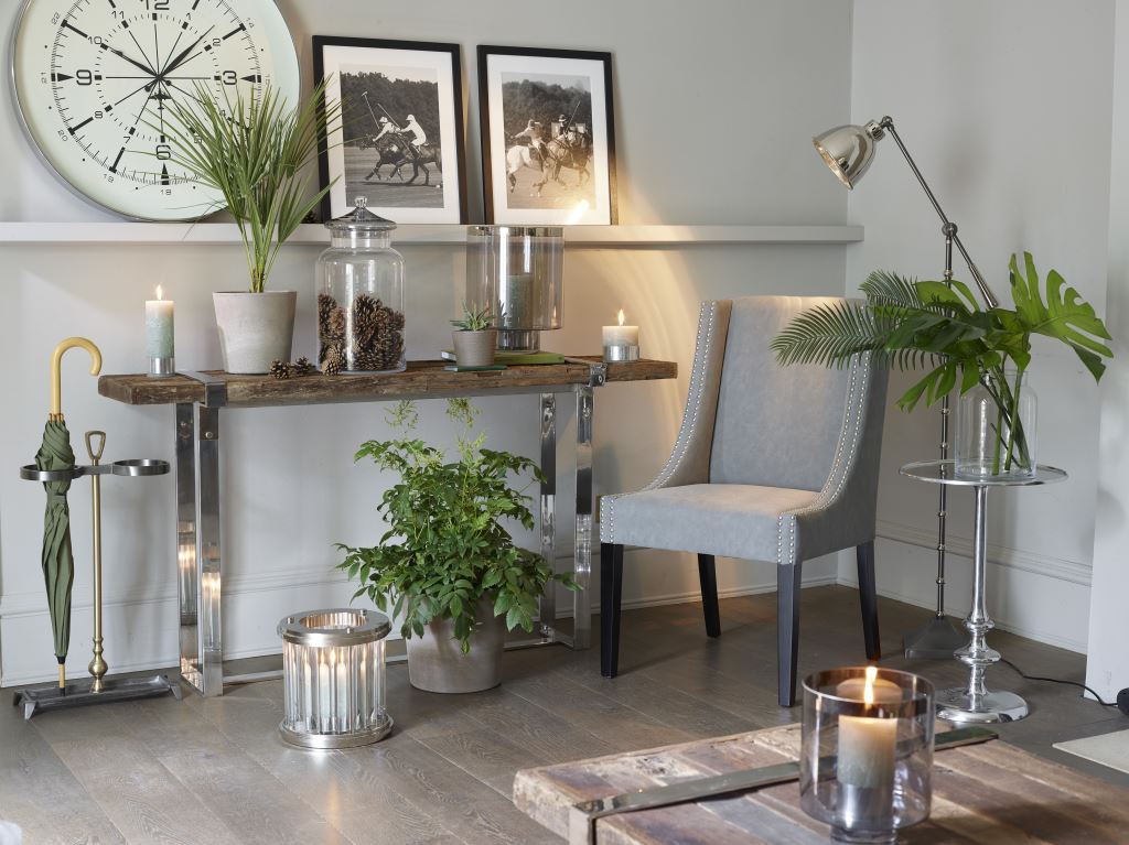 HOW TO WORK A GREY AND SILVER THEME  